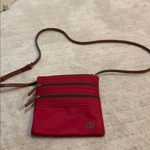 Authentic Dooney & Bourke crossbody purse
